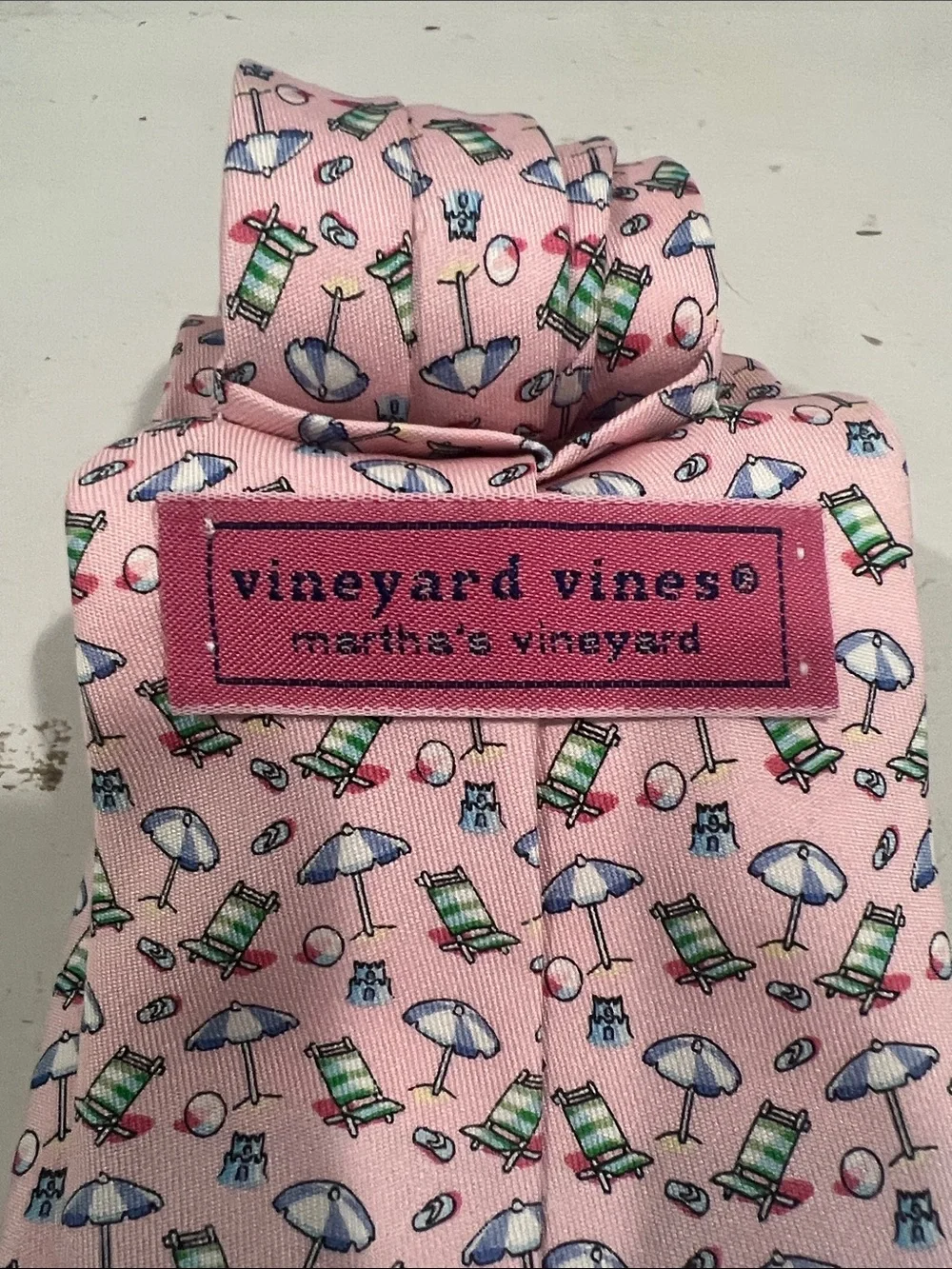 Vineyard Vines Pink Beach Chair & Umbrella Novelty Tie